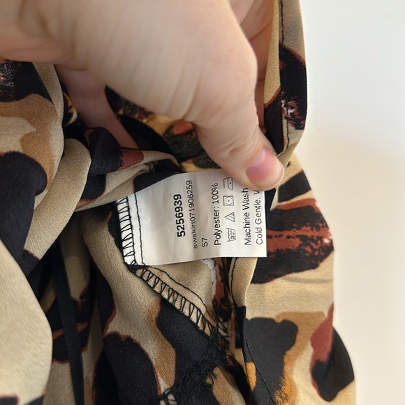 Women’s Leopard Print Mini Skirt Ruffle Tiered Short Festival Bubble Hem Small - Picture 3 of 4